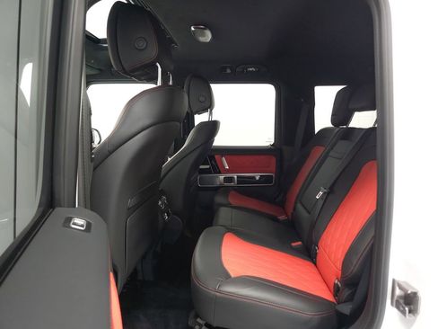 Certified 2025 Mercedes-Benz G 63 AMG 4MATIC image 30