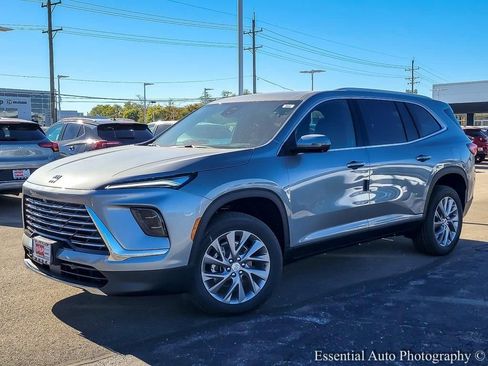 New 2026 Buick Enclave Preferred image 2