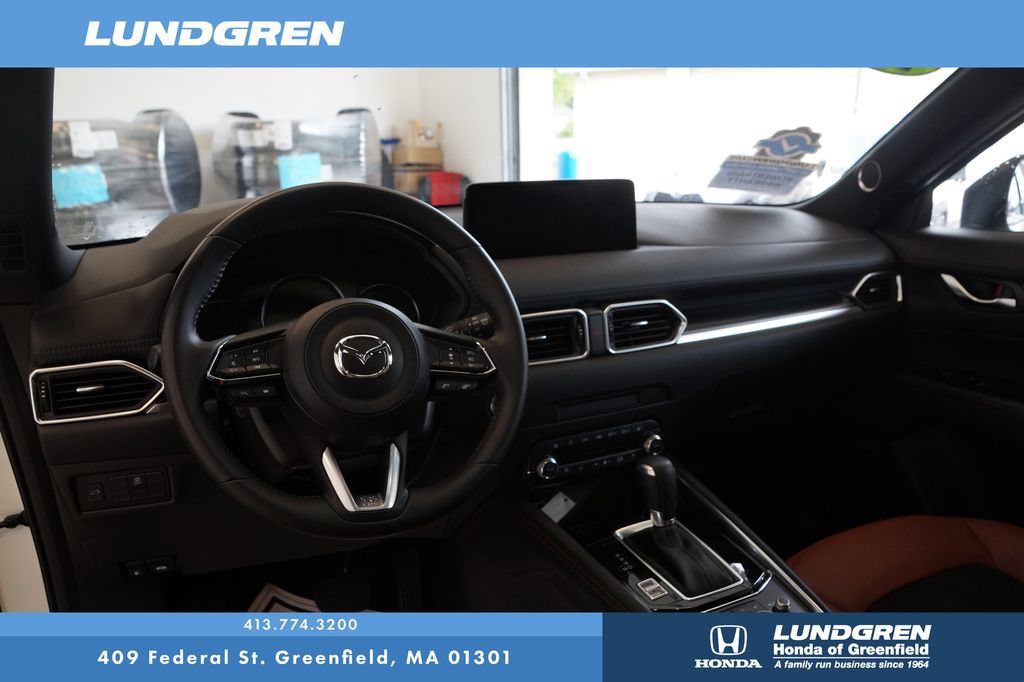 Used 2024 MAZDA CX-5 Carbon Edition AWD/4WD image 16