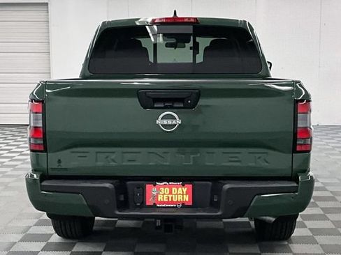 New 2026 Nissan Frontier SV w/ SV Convenience Package RWD image 5