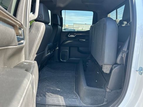 Used 2023 Chevrolet Silverado 1500 LT Trail Boss w/ LT Trail Boss Premium Package AWD/4WD image 10