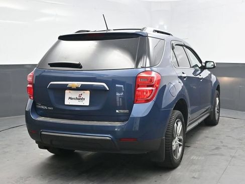Used 2017 Chevrolet Equinox Premier w/ Enhanced Convenience Package AWD/4WD image 7