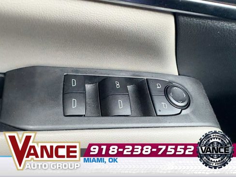 Used 2025 GMC Terrain Elevation w/ Black Edition AWD/4WD image 30