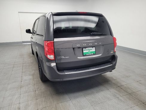 Used 2019 Dodge Grand Caravan GT FWD image 6