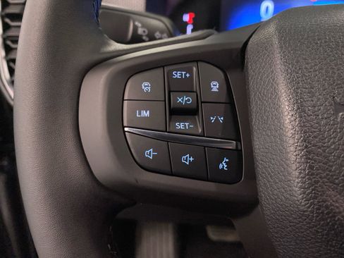 New 2025 Ford Ranger XLT w/ Equipment Group 301A High image 19