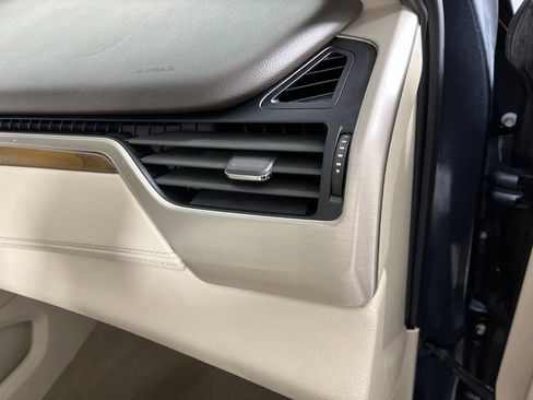 Used 2019 GMC Yukon Denali AWD/4WD image 22