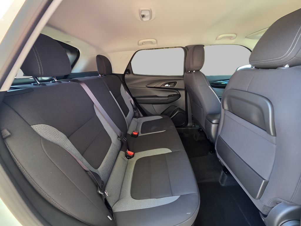 New 2026 Chevrolet TrailBlazer LT w/ LT Cold Weather Package AWD/4WD image 7