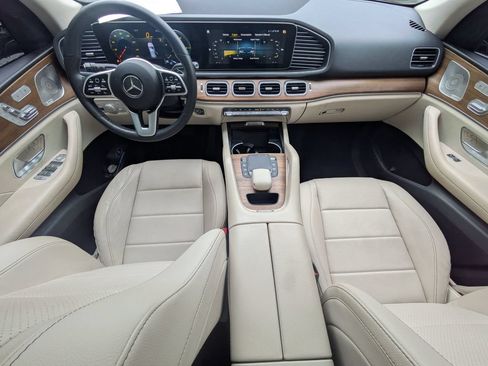 Used 2022 Mercedes-Benz GLE 350 w/ Premium Package image 11