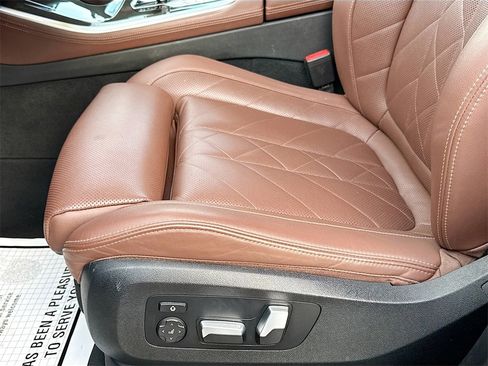 Used 2023 BMW X5 xDrive40i w/ Premium Package image 21