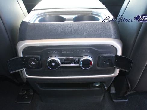 Used 2024 Ford Expedition Max XLT image 15