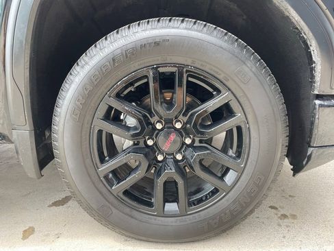 Used 2026 GMC Sierra 1500 Pro w/ Graphite Edition RWD image 16