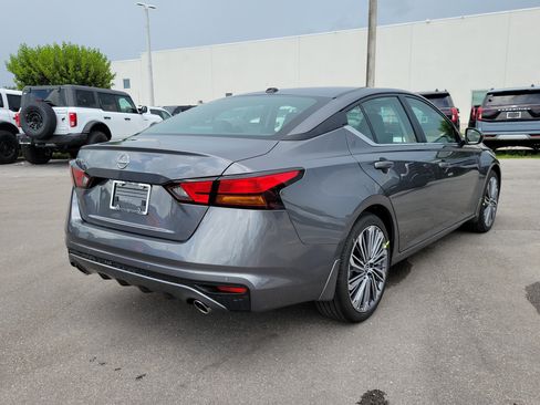 New 2026 Nissan Altima 2.5 SV w/ SV Premium Package FWD image 4