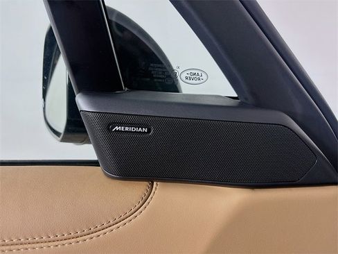 New 2025 Land Rover Range Rover Long Wheelbase SE image 20