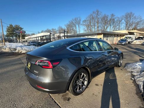 Used 2018 Tesla Model 3 Long Range image 5
