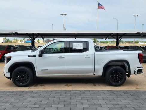 New 2026 GMC Sierra 1500 Elevation image 7