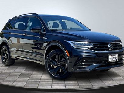 Used 2024 Volkswagen Tiguan SE R-Line