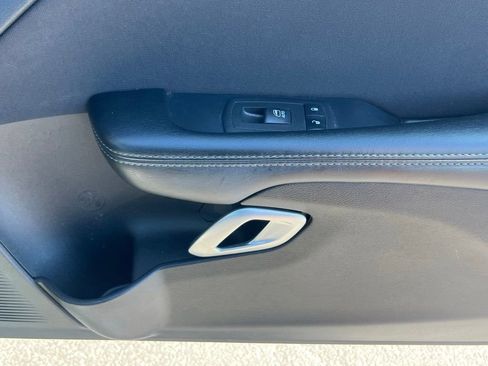 Used 2023 Dodge Challenger SXT w/ Cold Weather Group image 17