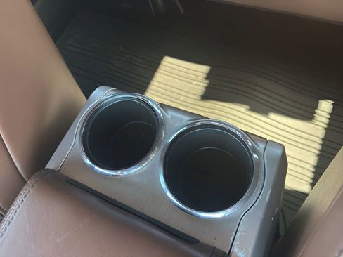 Used 2014 Ford F150 Platinum image 15