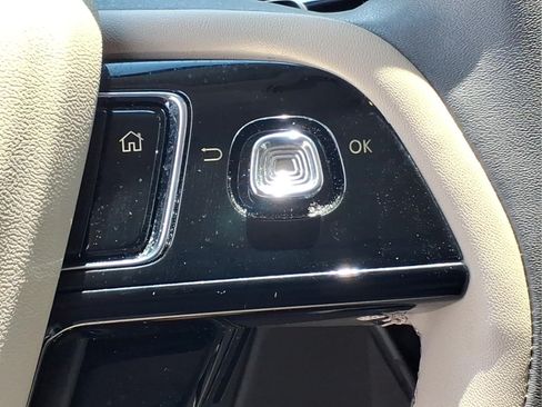 Certified 2023 Lincoln Corsair AWD image 11