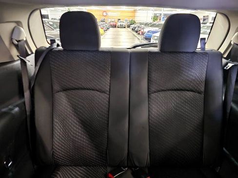 Used 2018 Dodge Journey SE image 33