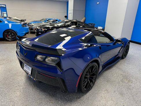 Used 2018 Chevrolet Corvette Z06 RWD image 8