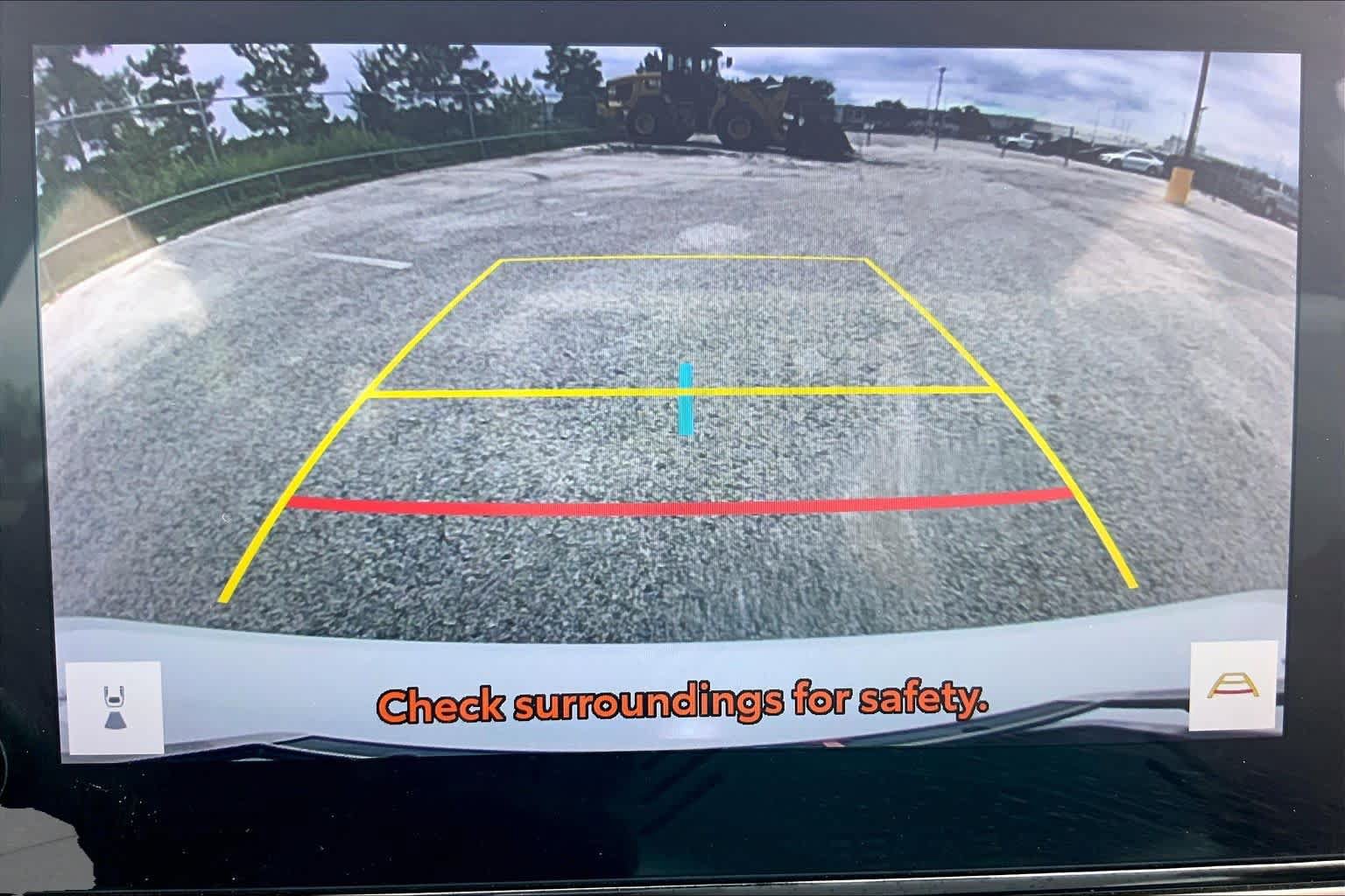Used 2025 Toyota Camry SE FWD image 26