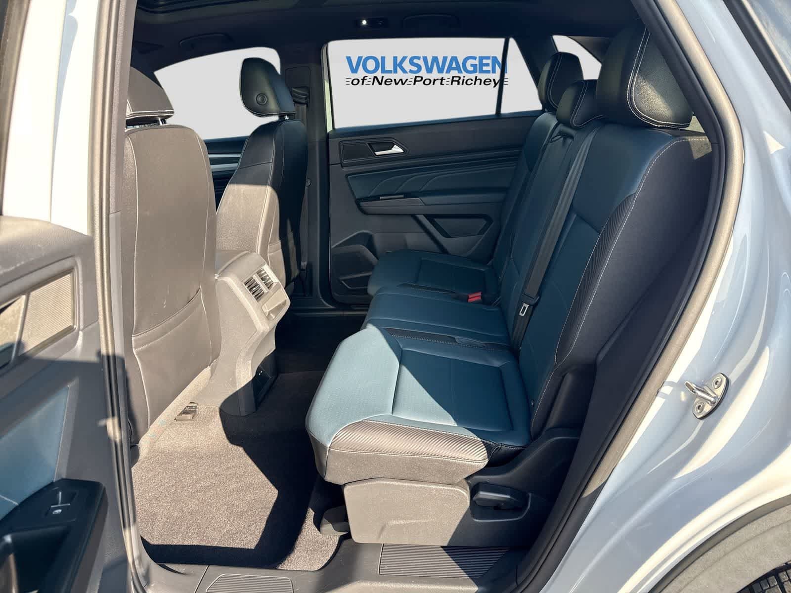 Used 2021 Volkswagen Atlas Cross Sport SEL FWD image 26