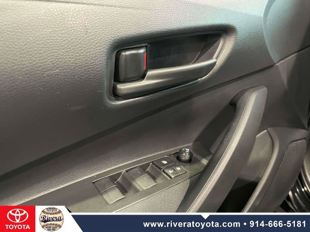 Certified 2024 Toyota Corolla LE AWD/4WD image 17
