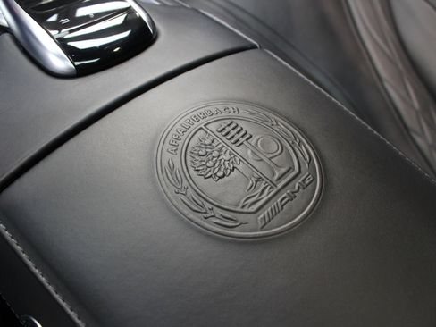 Used 2017 Mercedes-Benz S 63 AMG AMG S 63 Carbon Fiber Exterior w/ Carbon Fiber Exterior Package image 89