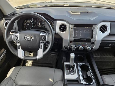 Used 2021 Toyota Tundra SR5 w/ SR5 Leather Package AWD/4WD image 8