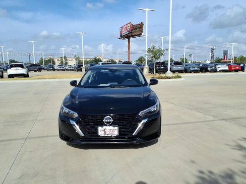 Used 2024 Nissan Sentra S FWD image 8
