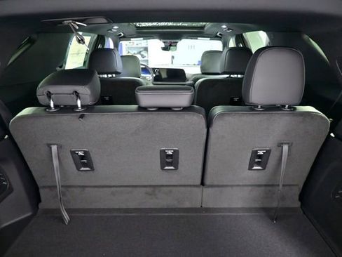 New 2026 Chevrolet Traverse LT w/ Sun and Wheel Package image 15