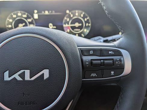 Used 2023 Kia Sportage SX image 24