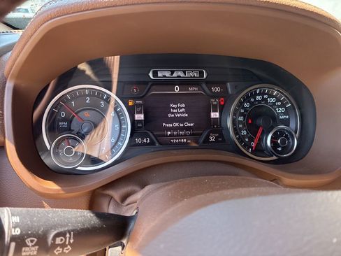 Used 2020 RAM 1500 Laramie AWD/4WD image 18