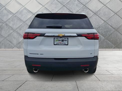 Used 2023 Chevrolet Traverse LT image 6