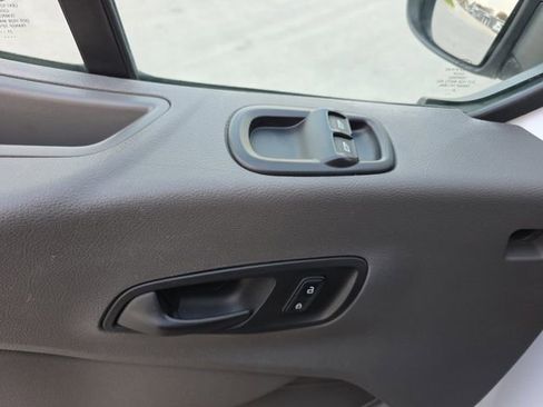 Used 2021 Ford Transit 350 XL image 12