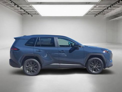 Used 2026 Toyota RAV4 XLE Premium AWD/4WD image 7