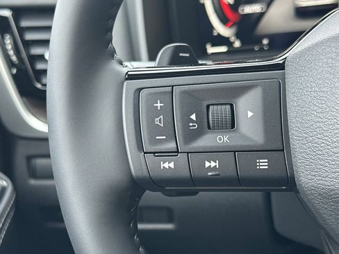 New 2026 Nissan Rogue Platinum image 28