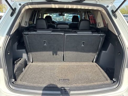 Used 2019 Volkswagen Atlas SE w/ Towing Package image 7