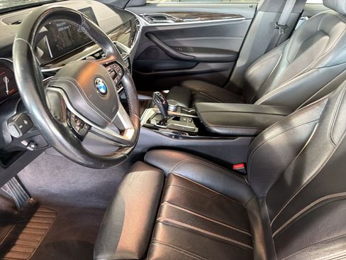 Used 2018 BMW 540i image 4