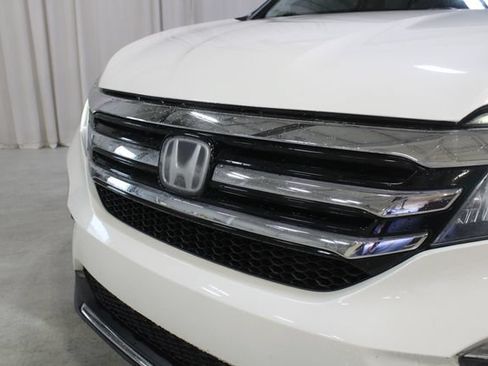 Used 2016 Honda Pilot Elite image 35