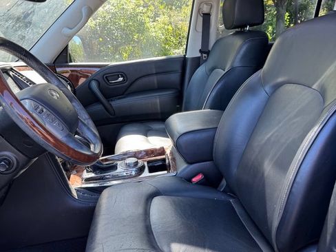 Used 2019 INFINITI QX80 Luxe w/ 22" Wheel Package AWD/4WD image 8