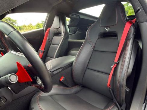 Used 2019 Chevrolet Corvette Grand Sport RWD image 36