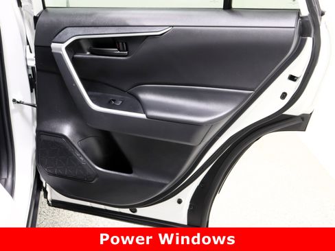 Certified 2024 Toyota RAV4 LE image 29