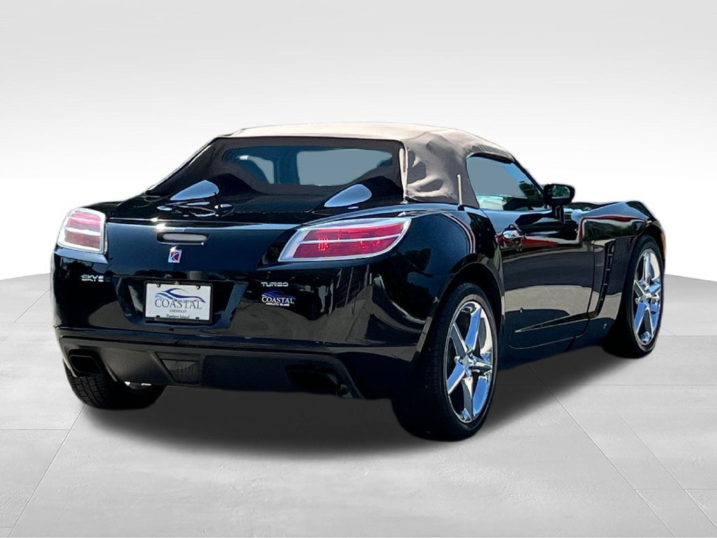 Used 2008 Saturn Sky Red Line RWD image 9
