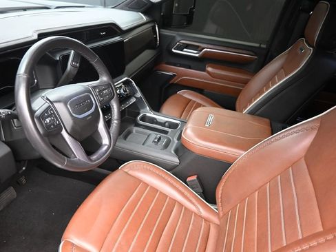 Used 2024 GMC Sierra 2500 Denali Ultimate AWD/4WD image 22