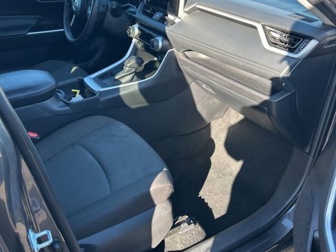 Used 2024 Toyota RAV4 XLE image 12