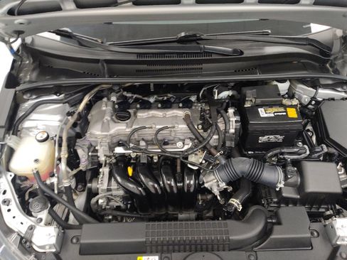 Used 2022 Toyota Corolla LE FWD image 30