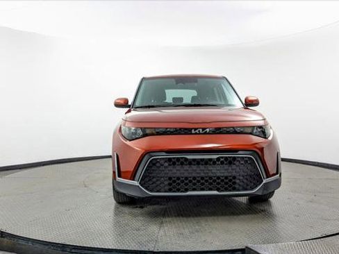 Used 2024 Kia Soul LX w/ Option Group 015 image 12