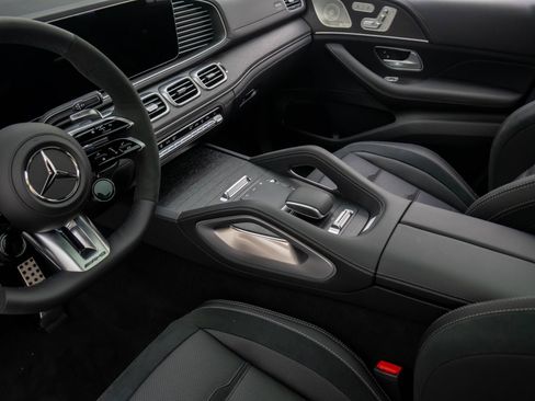 New 2026 Mercedes-Benz GLE 53 AMG 4MATIC Coupe image 10